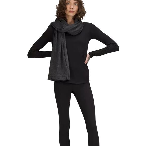 Lululemon Scarf Wrap Shrug Heathered Black Grey - Picture 6 of 8